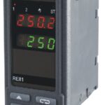 Controler de temperatura Lumel RE81 10200E0